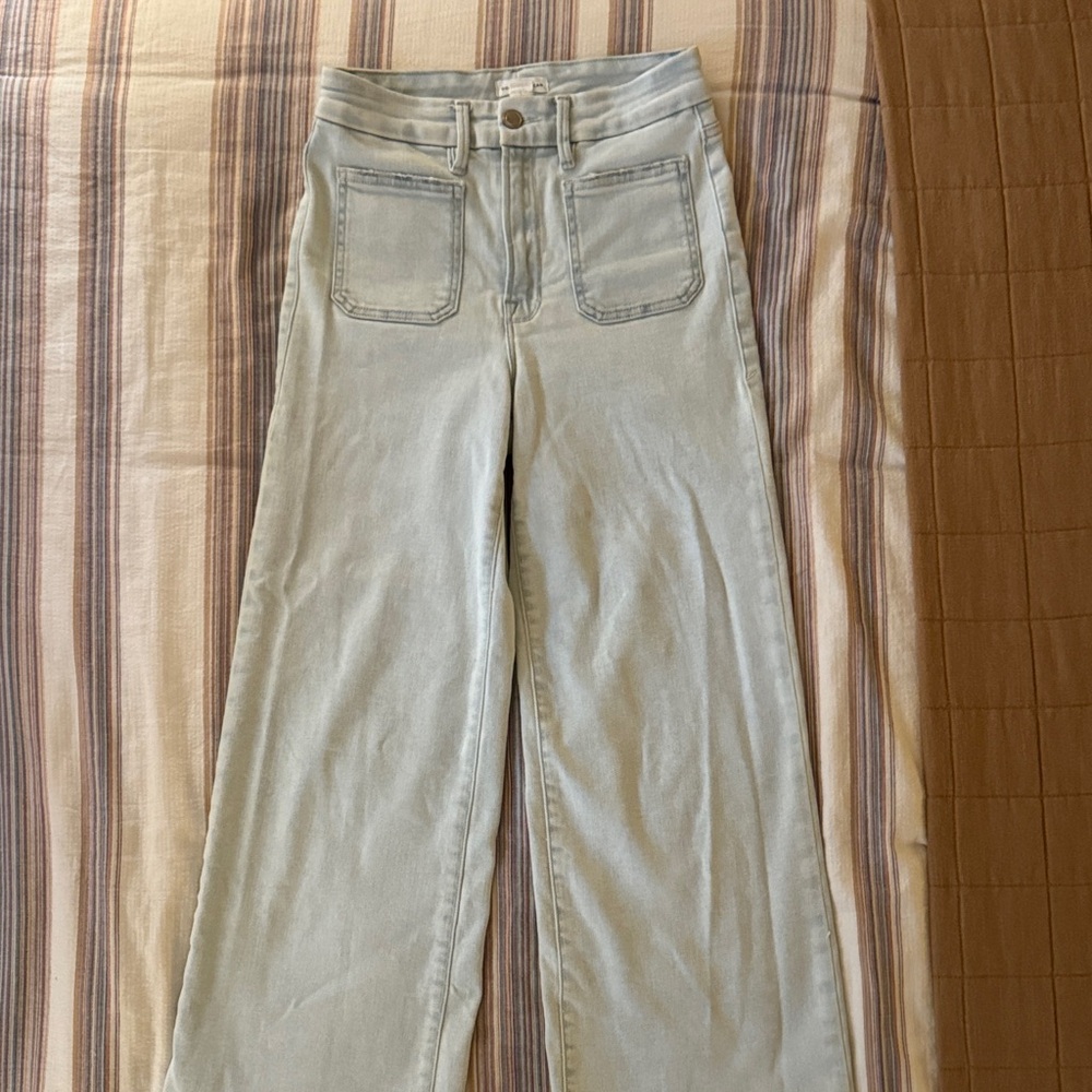 Good American Light Wash wide leg jeans.